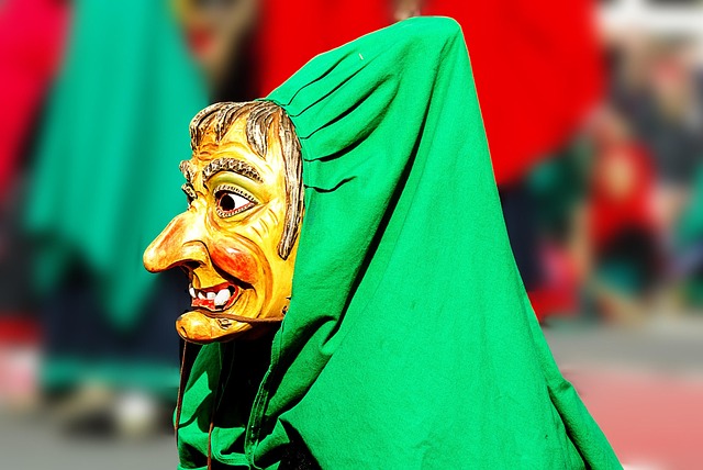 **"Przeklęta Ziemia Obiecana: Jak *The Witch* Roberta Eggersa dekonstruuje purytańską wizję raju i wypacza pojęcie boskiej opatrzności?"** - 3 2025