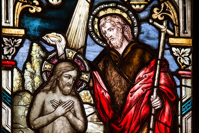 **"Chrzest w rodzinie patchworkowej: Jak zapewnić dziecku poczucie przynależności i jedności?"** - 5 2025